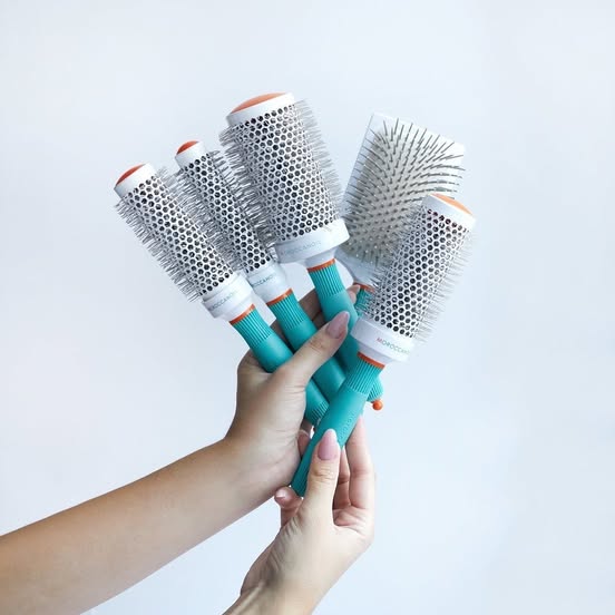 MOROCCANOIL CERAMIC ROUND BRUSH